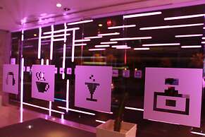 Hues Boutique Hotel