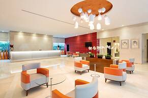 Crowne Plaza Doha - The Business Park by IHG