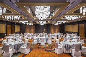 Crowne Plaza Doha - The Business Park by IHG