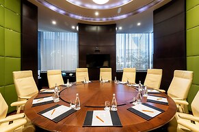 Crowne Plaza Doha - The Business Park by IHG
