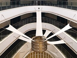 Crowne Plaza Doha - The Business Park by IHG