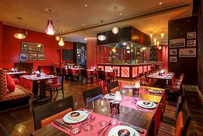 Crowne Plaza Doha - The Business Park by IHG