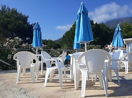 Yachting Club Mare