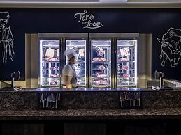 Rixos The Palm Hotel & Suites