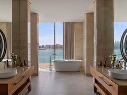 Rixos The Palm Hotel & Suites