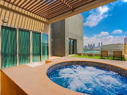 Rixos The Palm Hotel & Suites
