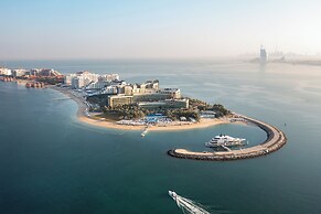Rixos The Palm Hotel & Suites