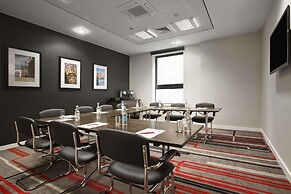 Ramada Encore by Wyndham Newcastle-Gateshead
