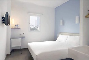 Amaris Hotel Senen