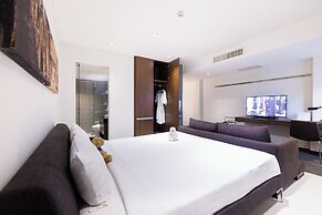 S33 Compact Hotel