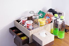 S33 Compact Hotel