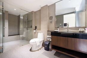 S33 Compact Hotel