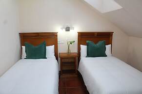 Hotel Pugide