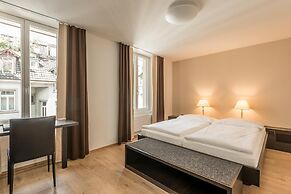 Hotel Alpina