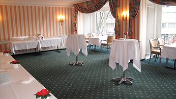 Hotel Alpina