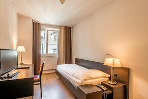 Hotel Alpina