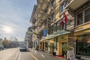 Hotel Alpina