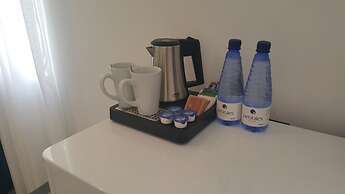 Pebbles Boutique Aparthotel