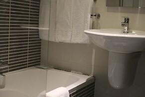 Pebbles Boutique Aparthotel