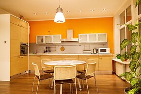 Uavoyage Business Apartments