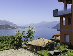 Sosta Sul Lago
