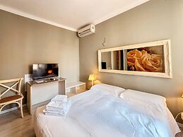 Hotel Alba