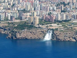Lara Kapris Hotel