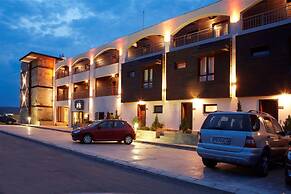 Ofir Apartment Hotel