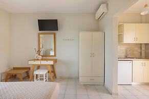 Panorama Fanari Studios & Apartments