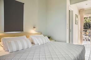 Panorama Fanari Studios & Apartments