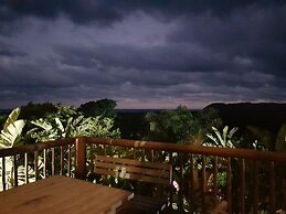 Ndiza Lodge & Cabanas