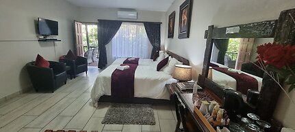 Ndiza Lodge & Cabanas