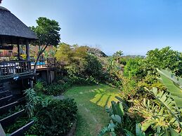 Ndiza Lodge & Cabanas