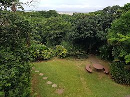 Ndiza Lodge & Cabanas