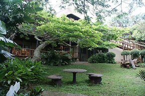 Ndiza Lodge & Cabanas