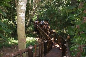 Ndiza Lodge & Cabanas