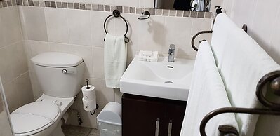 Ndiza Lodge & Cabanas