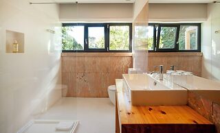Casa Vela Boutique House & SPA