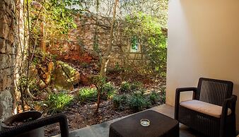 Casa Vela Boutique House & SPA