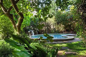 Casa Vela Boutique House & SPA