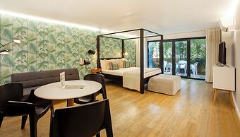 Casa Vela Boutique House & SPA