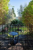 Casa Vela Boutique House & SPA