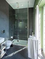 Casa Vela Boutique House & SPA