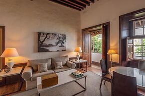 Isla Baja Suites