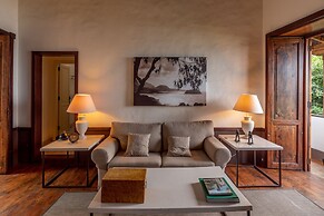 Isla Baja Suites