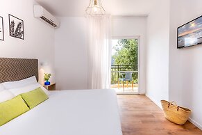 Eilon TravelHotel