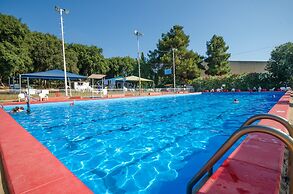Eilon TravelHotel