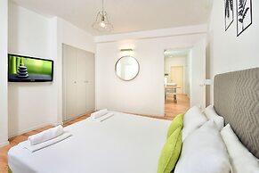 Eilon TravelHotel