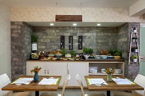 Eilon TravelHotel
