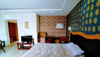 The New Swaraj Resort